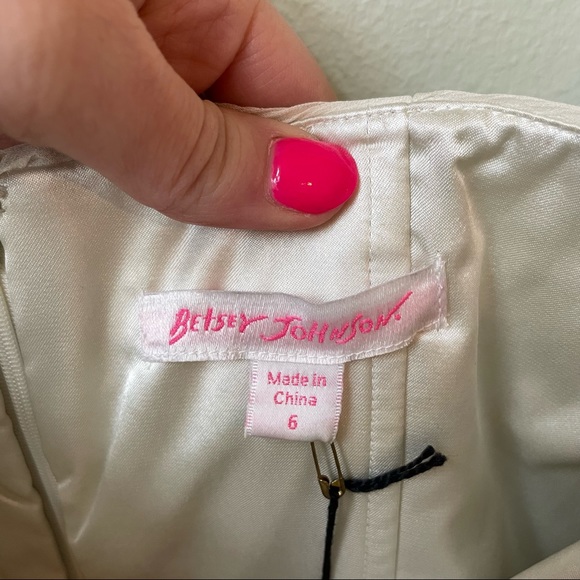 NWT Betsey Johnson Strapless Black and White Silk Ombré Dress Size 6 - Picture 8 of 10